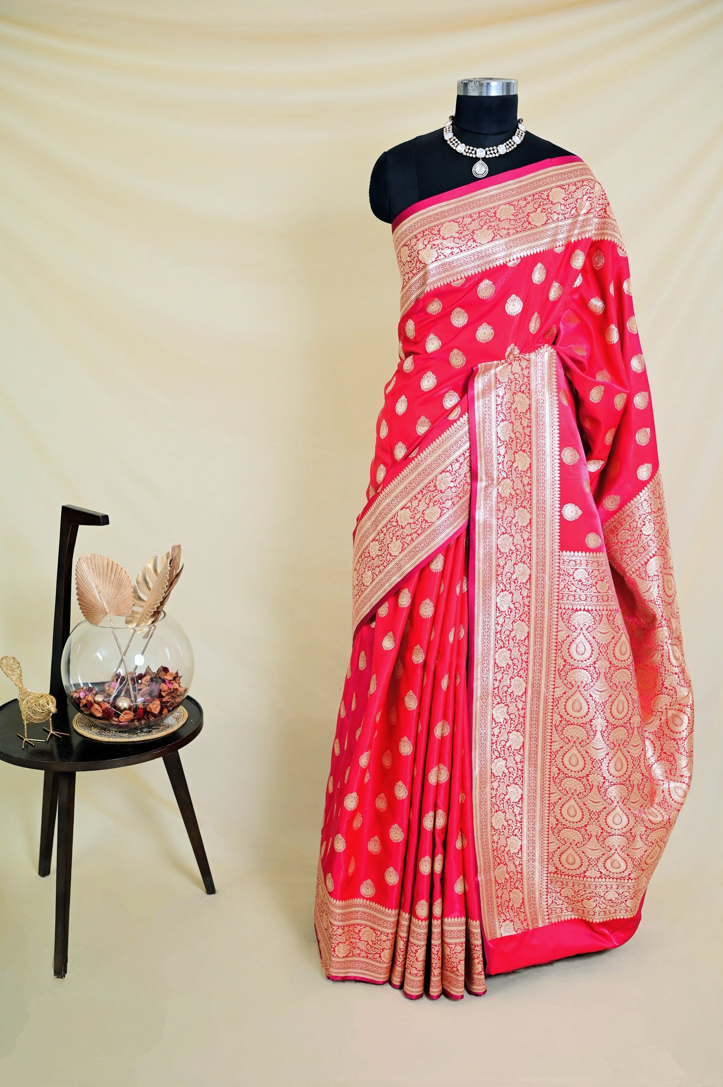 Rani Pink Butta Banarasi Saree